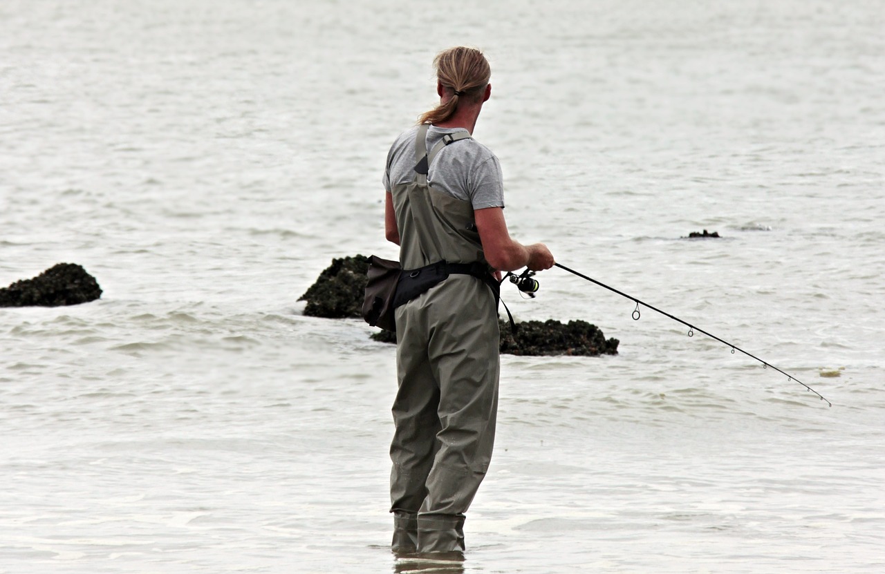 nc-fishing-surf-angler